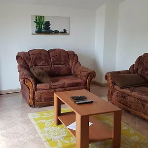 Nena 3* Ližnjan